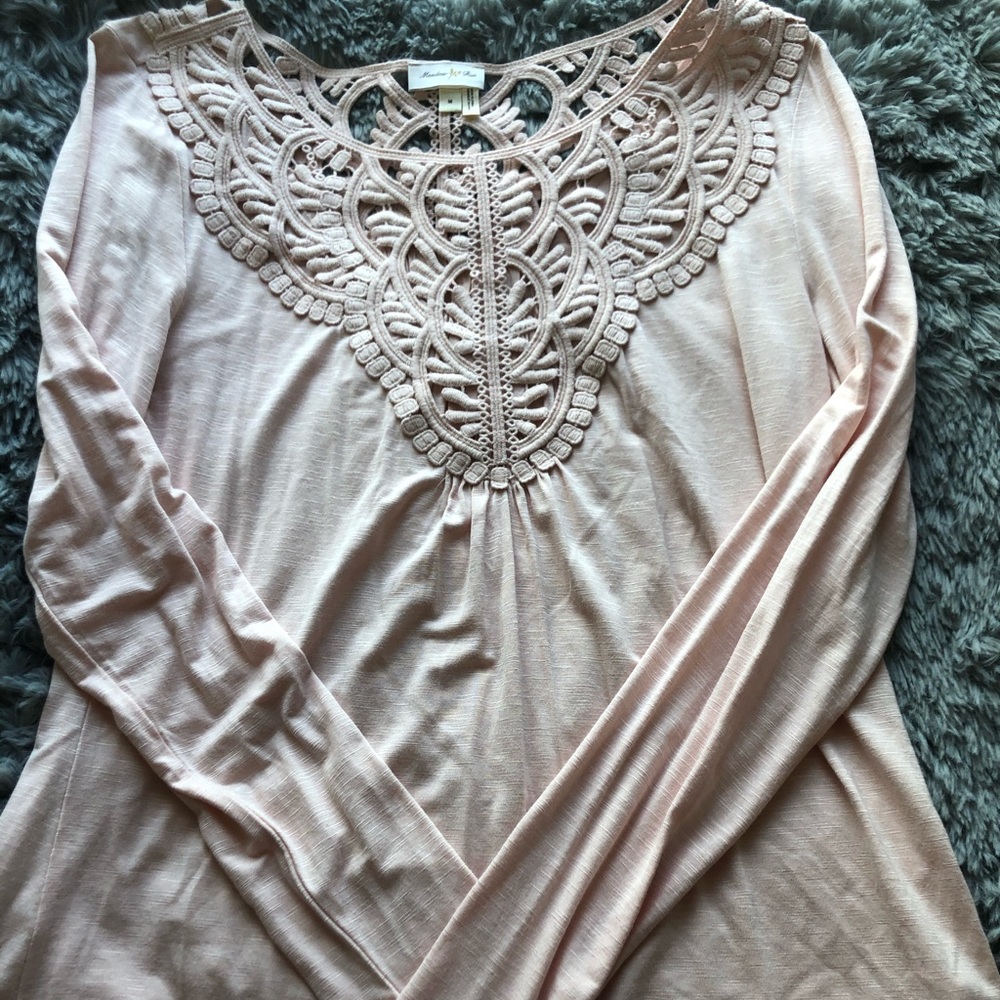 🌈Light pink lace top Anthropologie Meadow Rue